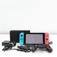 Nintendo Switch Console HAC-001 (-01)- JoyCon and Dock included